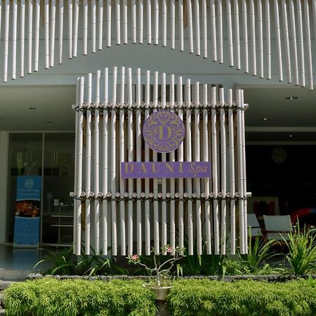 K Gallery Hotel Pasuruan Εξωτερικό φωτογραφία
