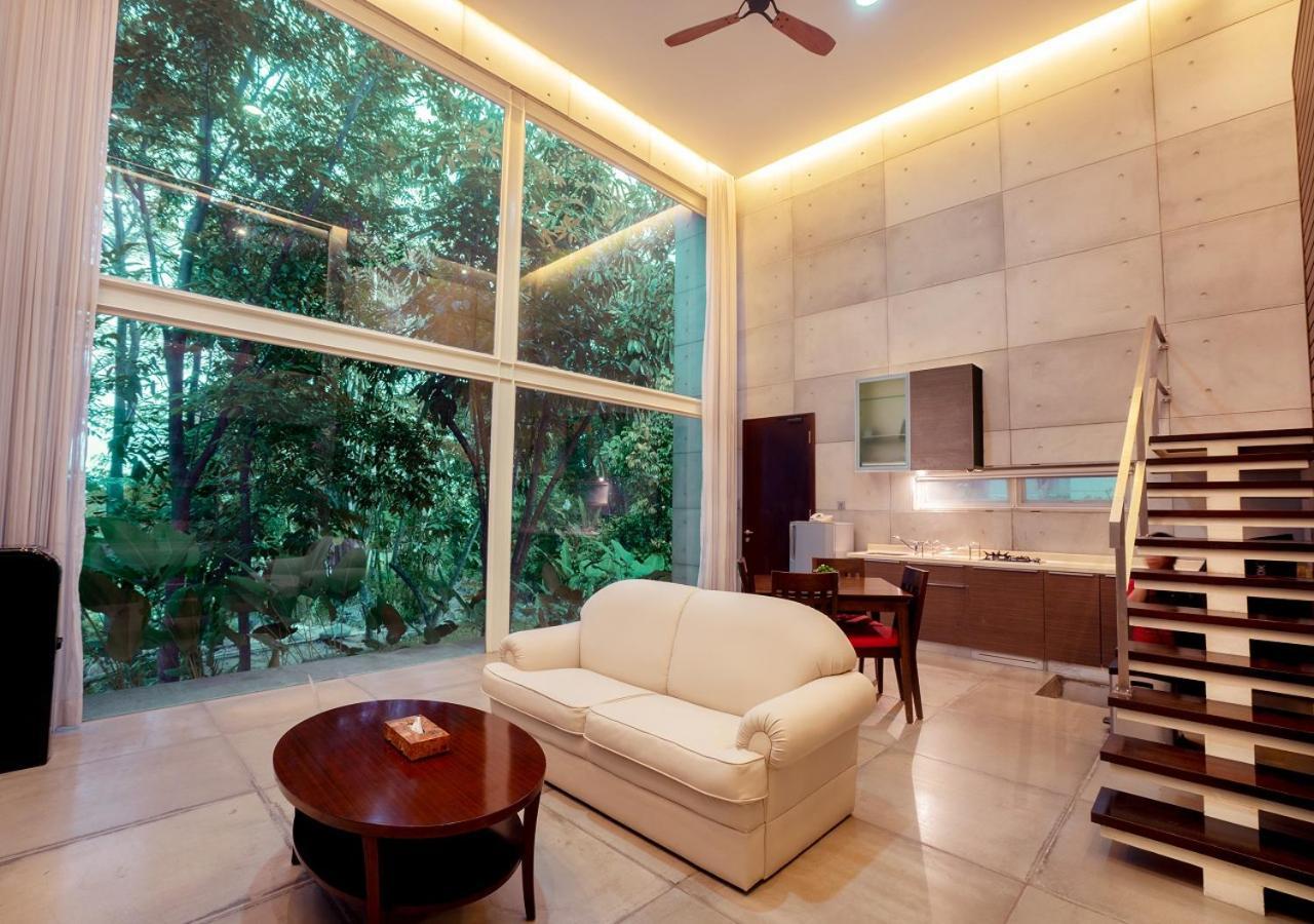 K Gallery Hotel Pasuruan Εξωτερικό φωτογραφία